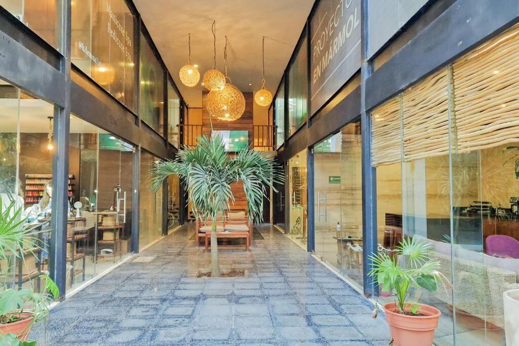 툴룸 Eco-Friendly And Modern Loft 4 By Noox 아파트 외부 사진